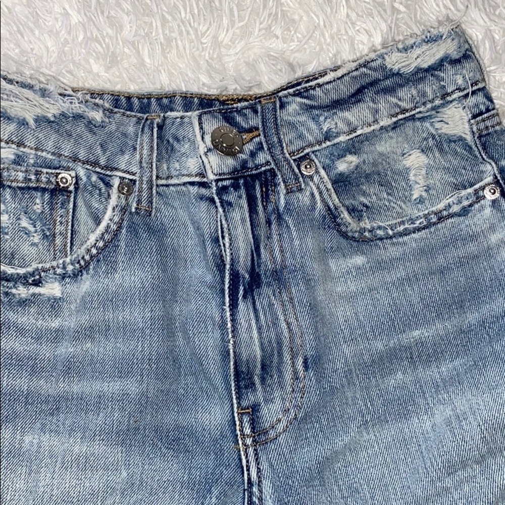 New Light Blue River Island Mom Jeans - Picture 5 of 8